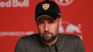 VfB Stuttgart verlängert mit Sebastian Hoeneß