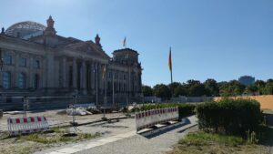 AfD will gegen Ausschluss aus FC Bundestag klagen