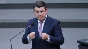 Heil kündigt Rentenerhöhung über Inflationsrate an