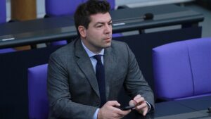 Verteidigungsstaatssekretär Hitschler zieht sich aus Politik zurück