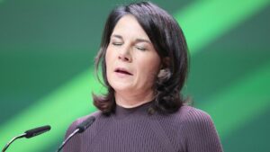 Baerbock verteidigt emotionale Auftritte als Chefdiplomatin