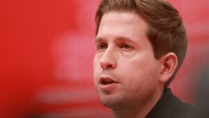 Kühnert will nur schwere Straftäter nach Afghanistan abschieben