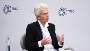 Russland: Strack-Zimmermann kritisiert Schröders Vermittlungsangebot