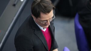 Lauterbach will als erster Minister Tiktok bespielen