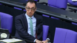 Özdemir offen für Finanzierungsvorschlag für Tierwohlabgabe