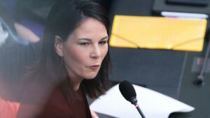 Baerbocks G7-Tagungsort vor Verkauf