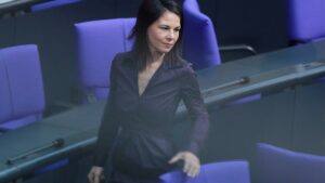 Baerbock verteidigt Sanktionen gegen den Iran