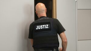 Beamtenbund drängt auf Anhebung der Beamtenbesoldung