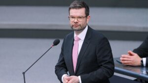 Buschmann verteidigt Quick-Freeze-Verfahren