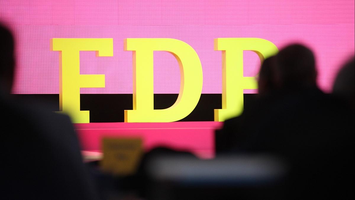 FDP-Logo auf Parteitag (Archiv), via dts Nachrichtenagentur
