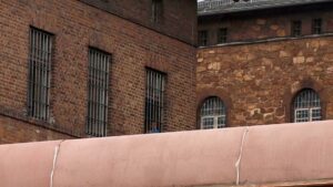 NRW-Polizei nimmt während EM vier Männer in Langzeitgewahrsam