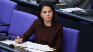 Baerbock mahnt Georgiens Regierung zu Rücknahme von "Agentengesetz"