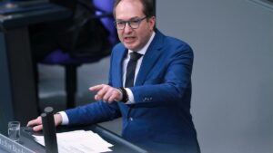 CSU plädiert für Gefängnisstrafen und Pass-Entzug für Islamisten