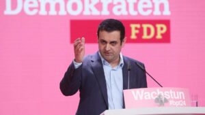 Djir-Sarai lobt Merz-Forderung nach "Agenda für die Fleißigen"