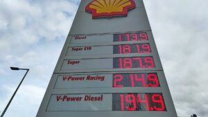 Spritpreise leicht gesunken