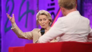 Von der Leyen will nicht mit Le Pen kooperieren – offen für Meloni