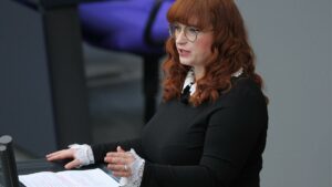 Grünen-Fraktionsvize Brugger warnt ihre Partei vor Flügelkämpfen