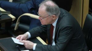 Weil warnt vor Verschärfung der Wirtschaftskrise