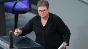 SPD-Fraktion macht Druck beim Ausbau der Frauenhaus-Plätze