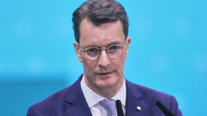 Wüst fordert mehr Austausch zwischen Ost und West