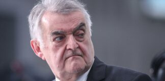 NRW-Innenminister will härter gegen jüngere Straftäter vorgehen