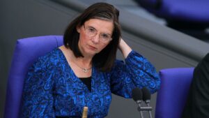 Göring-Eckardt ruft zu "Aufstand der Anständigen" auf