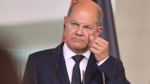 Ukraine-Konferenz gestartet – Scholz wirbt für Investitionen