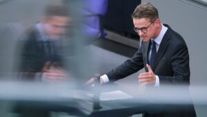CDU bietet SPD im Bundestag Unterstützung an