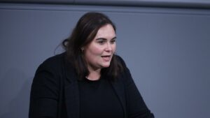SPD-Abgeordnete kritisiert Sekmens Wechsel zur Unionsfraktion