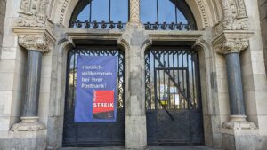 Studie: Nur noch jedes fünfte Bankgeschäft wird in Filiale erledigt