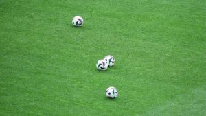 2. Bundesliga: Schalke und Magdeburg unentschieden