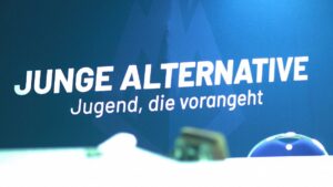 Bericht: JA-Vorstand lehnt Eingliederung in AfD mehrheitlich ab