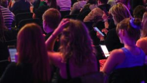 Bianca Heinicke für gesetzliches Mindestalter bei Social Media