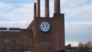 VW hält an Werkschließungen fest