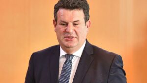 Vogel mahnt Heil wegen Wachstumspaket