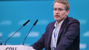 Günther beklagt "abschreckenden" Stil in Berliner Politik