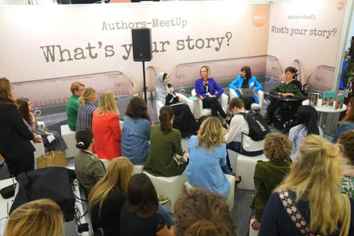 herCAREER Expo 2023 Authors-MeetUp zum Buch „Frauen des Jahres“ © herCAREER – Franz Pfluegl