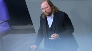 Hofreiter kritisiert Zeitpunkt für mögliches Ampel-Aus