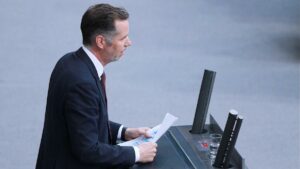FDP-Fraktion drängt auf schnelle Wirtschaftsreformen