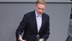 Lindner zu FDP-Ausstiegsplan-Vorwürfen: "Wo ist die Nachricht?"