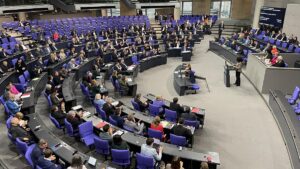 Bundestag stimmt für Absicherung des Verfassungsgerichts