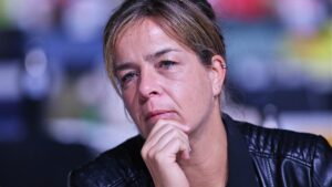 Neubaur für stärkere Bundeswehr-Präsenz an Schulen