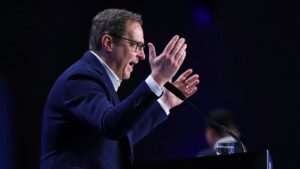 CSU will für Grenzkontrollen notfalls Europarecht ändern