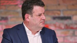 Heil wirft Merz Spaltung der Gesellschaft vor