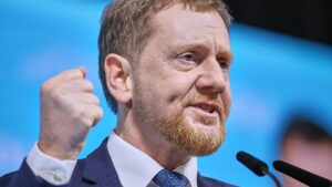 Kretschmer nennt AfD-Forderung von Vance eine "Frechheit"