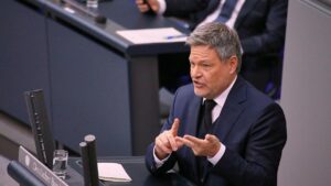 Habeck verspricht Klimageld bis spätestens 2027
