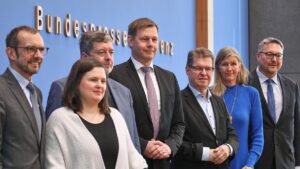 Afghanistan-U-Ausschuss fordert strukturelle Korrekturen