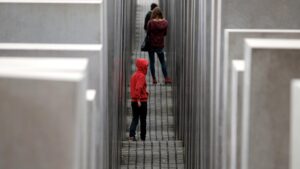 Messerangriff am Holocaust-Mahnmal in Berlin – Mann schwerverletzt