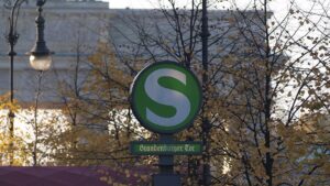 Signalkabel an Berliner S-Bahnstrecke durchtrennt