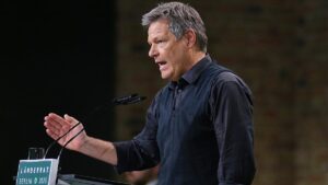 Habeck braucht noch "Zeit zum Nachdenken"